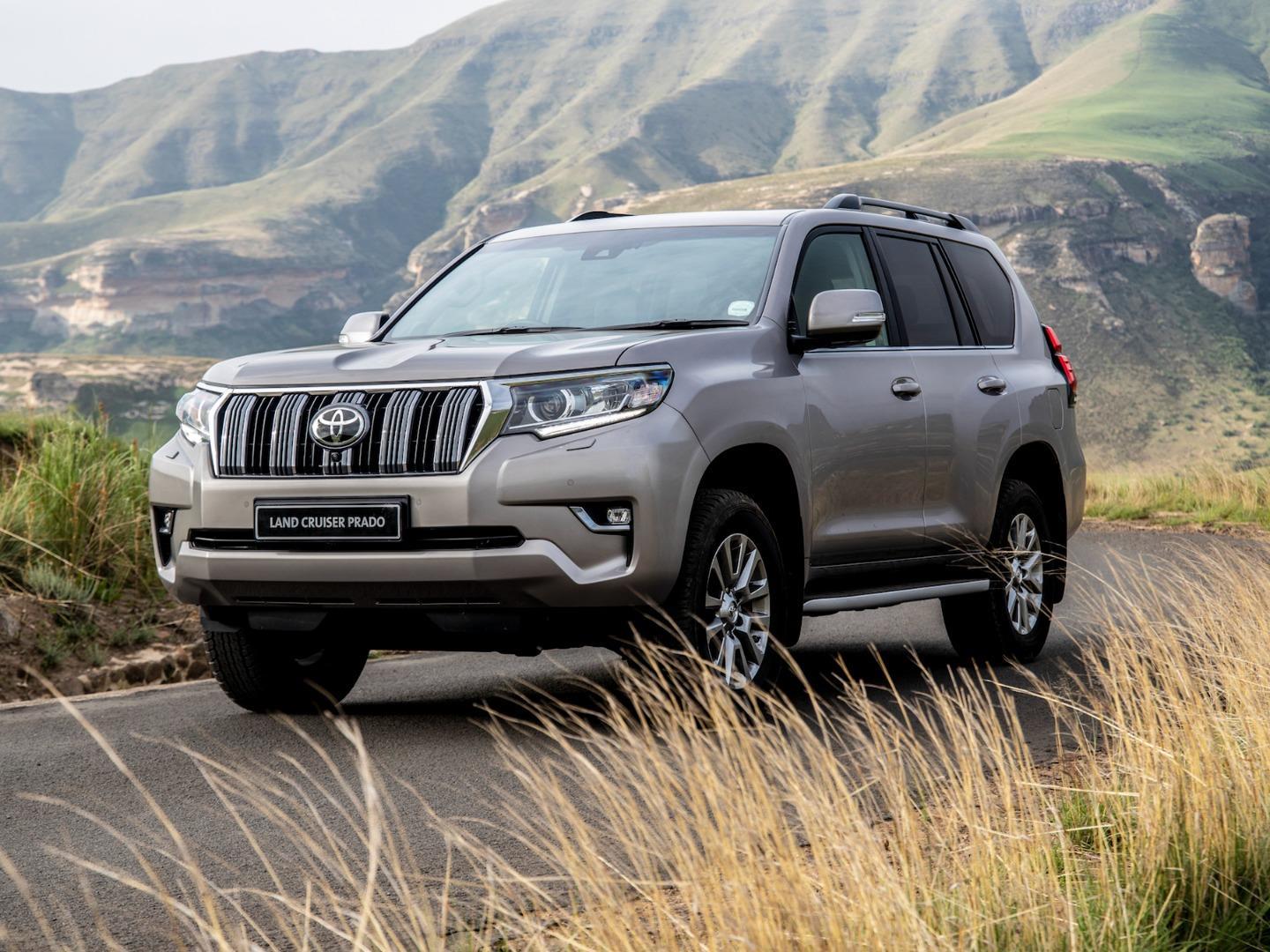 From Nairobi Streets to Safari Trails: How to Choose the Right Rental Car in Kenya